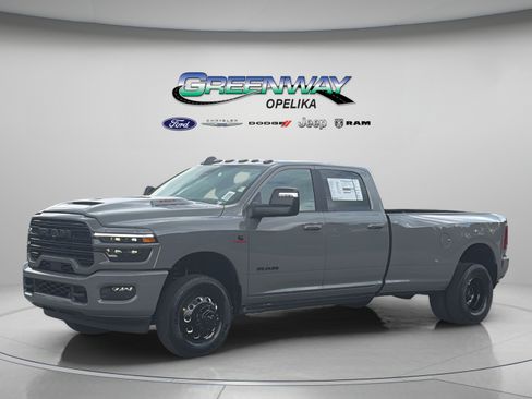 New 2026 RAM 3500 Laramie AWD/4WD image 2