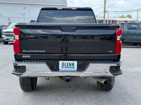 Used 2024 Chevrolet Silverado 2500 LT AWD/4WD image 6