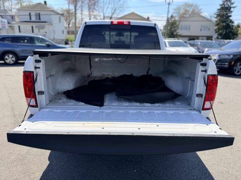 Used 2018 RAM 1500 Big Horn AWD/4WD image 9