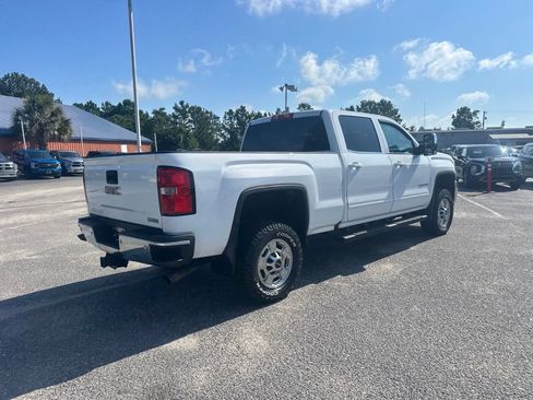 Used 2016 GMC Sierra 2500 SLE w/ SLE Preferred Package AWD/4WD image 3