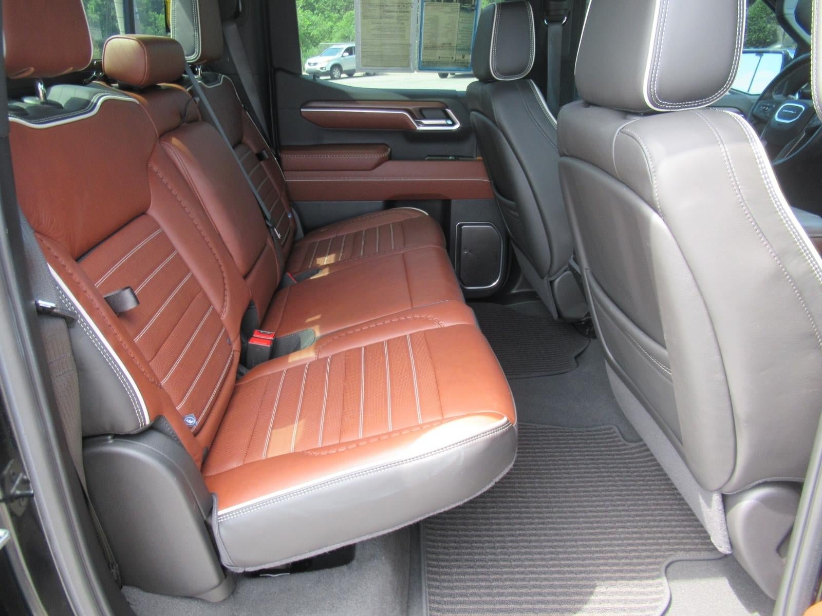 Used 2024 GMC Sierra 1500 Denali Ultimate AWD/4WD image 34