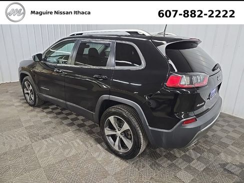 Used 2019 Jeep Cherokee Limited AWD/4WD image 10