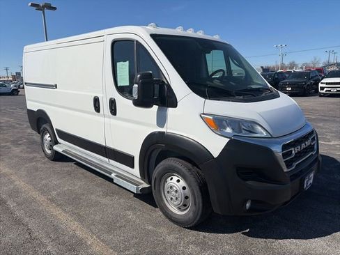Used 2023 RAM ProMaster 2500 image 8