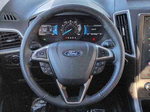 Certified 2024 Ford Edge SEL image 23