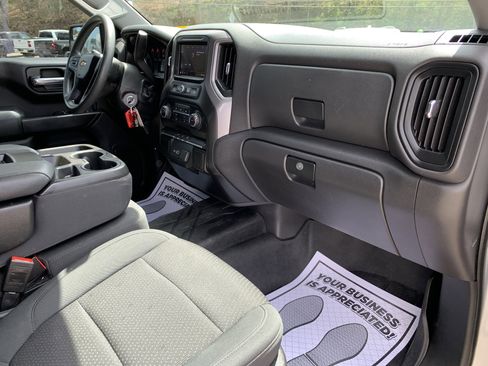 Used 2021 Chevrolet Silverado 1500 Custom image 45