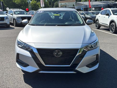 Certified 2022 Nissan Sentra SV FWD image 2