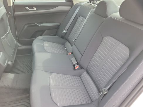 New 2026 Kia K5 LXS image 7