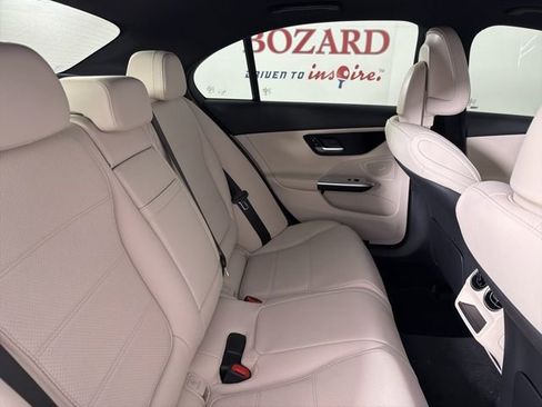Used 2022 Mercedes-Benz C 300 Sedan image 18