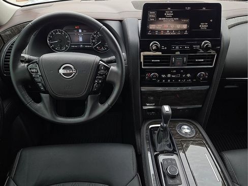 Used 2024 Nissan Armada Platinum w/ Captain's Chairs Package image 13
