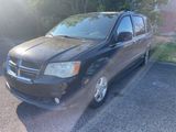 Used 2011 Dodge Grand Caravan Crew image 2