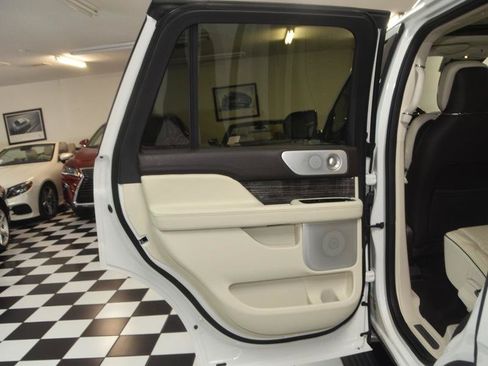 Used 2020 Lincoln Navigator Black Label AWD/4WD image 36