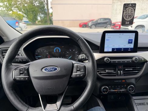 Used 2021 Ford Escape SE w/ Convenience Package AWD/4WD image 10