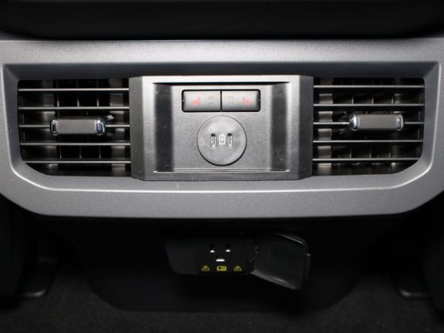 New 2025 Ford F350 Lariat w/ Lariat Ultimate Package image 27