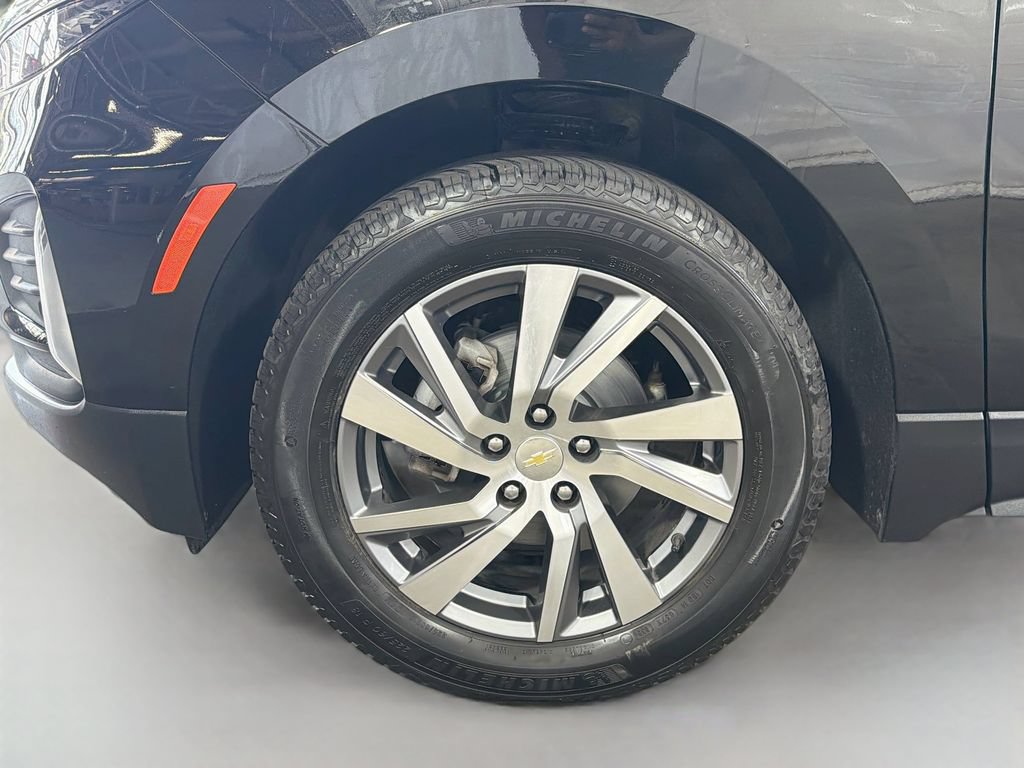 Used 2022 Chevrolet Equinox LT AWD/4WD image 32