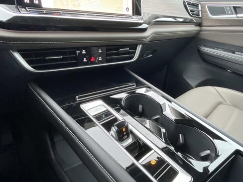New 2026 Volkswagen Atlas SEL AWD/4WD image 30