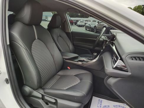Used 2024 Toyota Camry SE FWD image 22