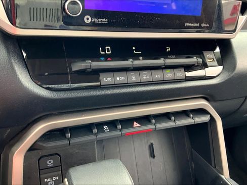 Used 2023 Toyota Tundra SR5 image 32