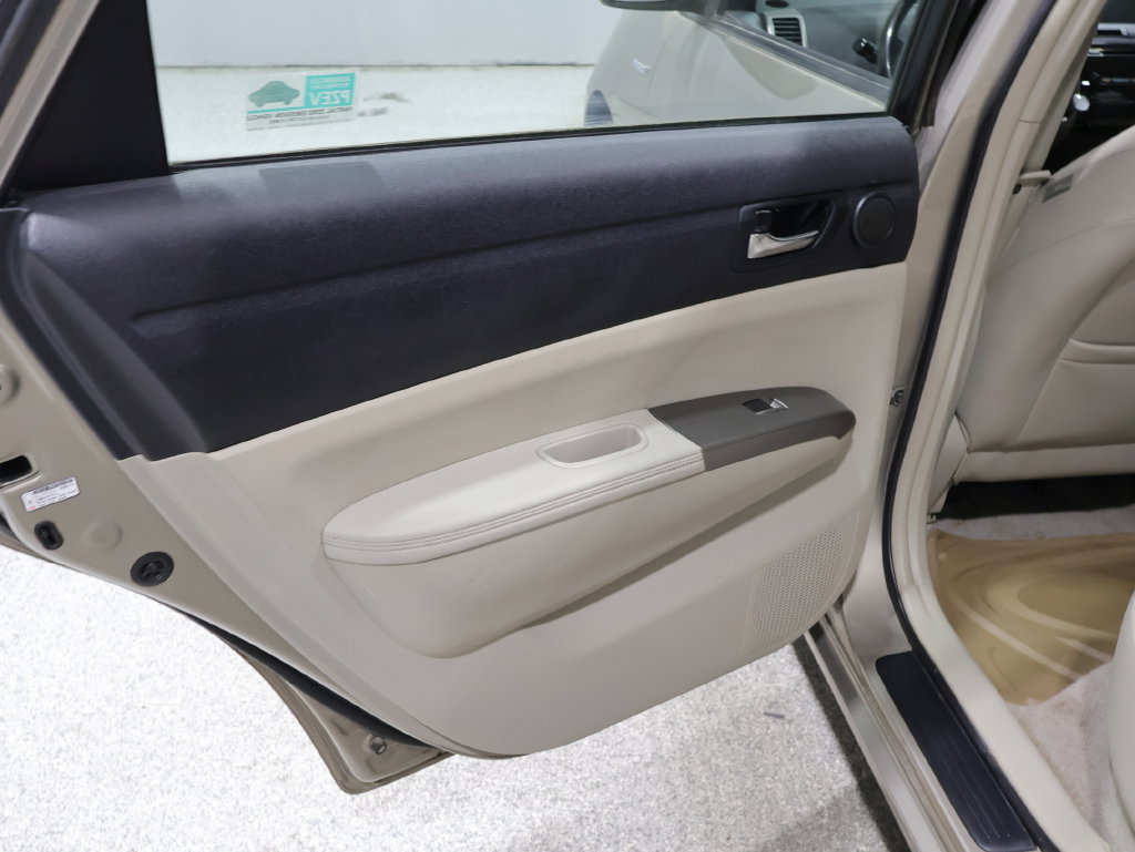 Used 2009 Toyota Prius w/ Pkg 6 FWD image 19
