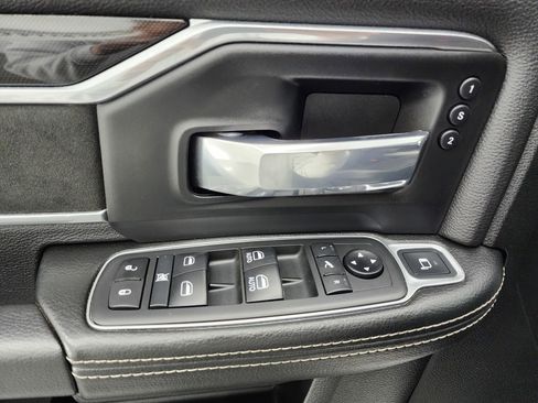 Used 2021 RAM 3500 Laramie w/ Night Edition image 45