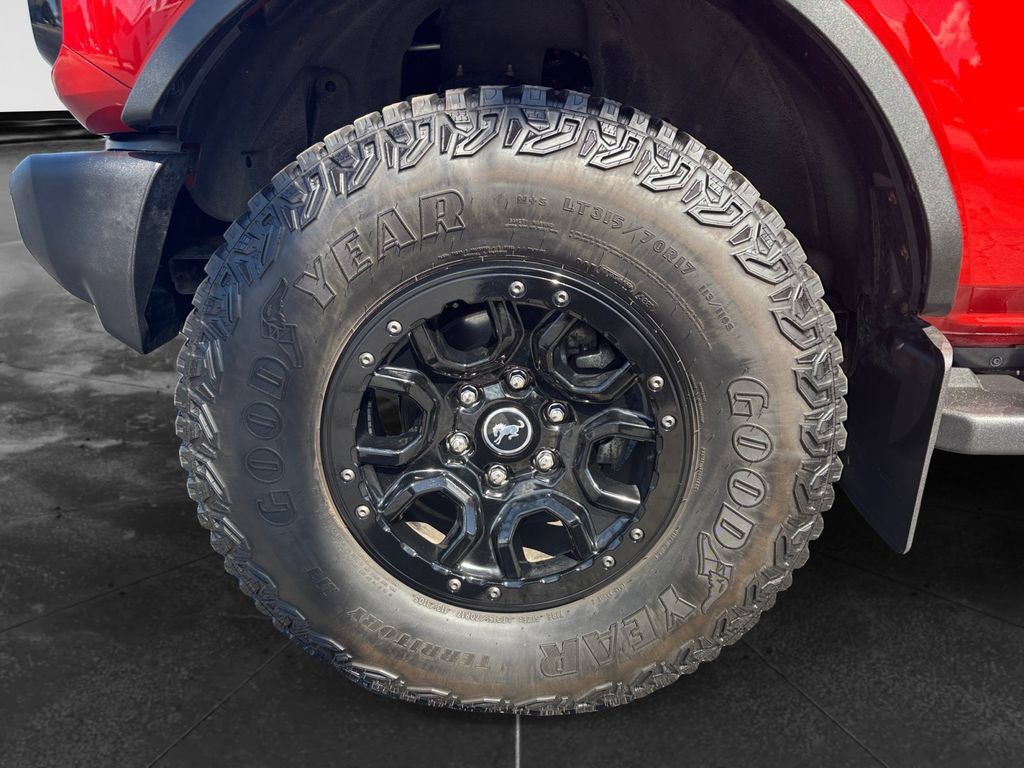 Used 2022 Ford Bronco Wildtrak AWD/4WD image 14
