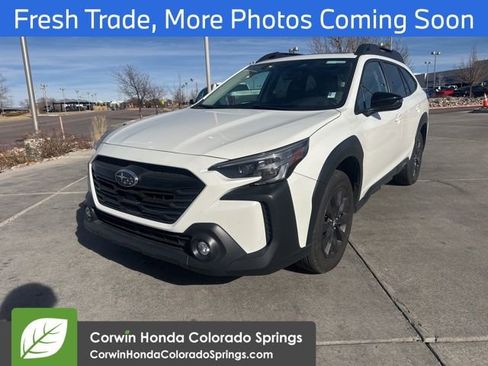 Used 2025 Subaru Outback Onyx Edition image 3