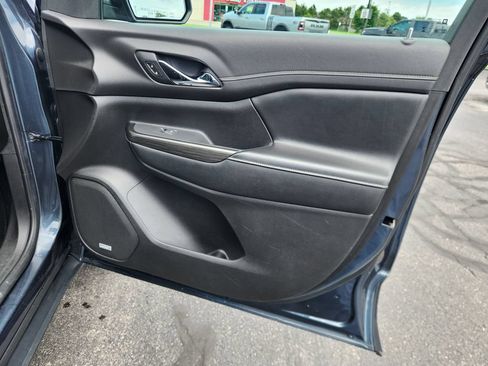 Used 2019 GMC Acadia SLT AWD/4WD image 11