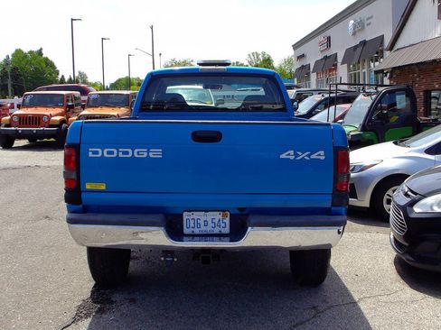 Used 2000 Dodge Ram 2500 Truck 4x4 Quad Cab image 4