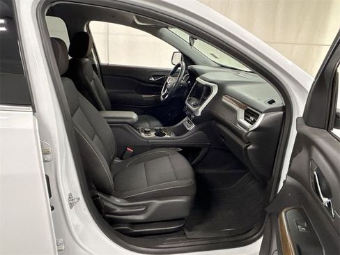 Certified 2023 GMC Acadia SLE w/ Driver Convenience Package image 25