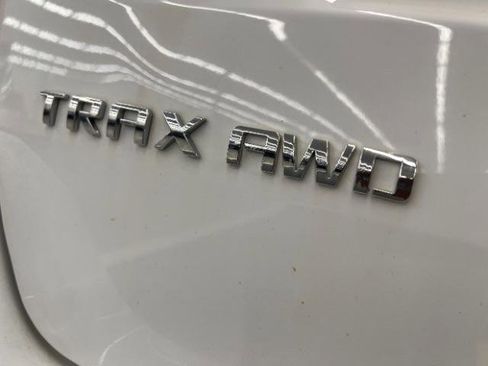 Used 2020 Chevrolet Trax LS w/ Tint and Cruise Package AWD/4WD image 36