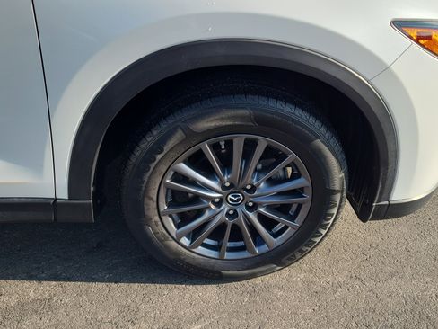 Used 2021 MAZDA CX-5 Touring image 11