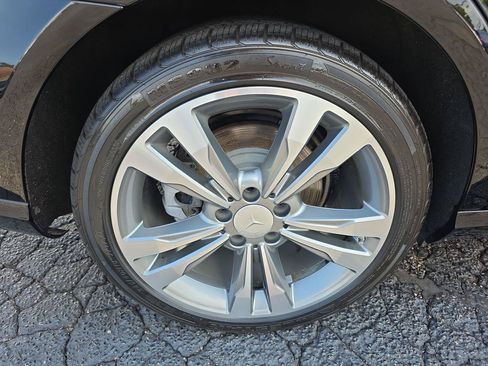 Used 2014 Mercedes-Benz E 350 4MATIC Sedan w/ Premium 1 Package image 17