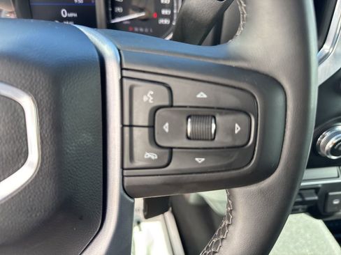 Used 2023 GMC Sierra 2500 SLE image 18