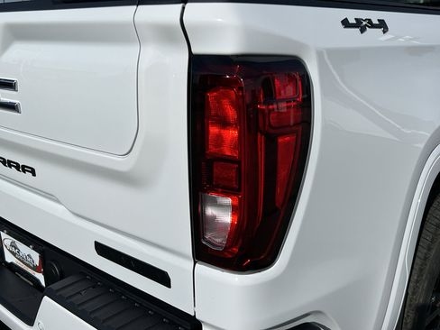 New 2026 GMC Sierra 1500 Elevation w/ Elevation Premium Package AWD/4WD image 11