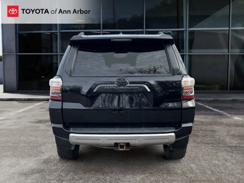 Used 2020 Toyota 4Runner TRD Off-Road Premium image 11
