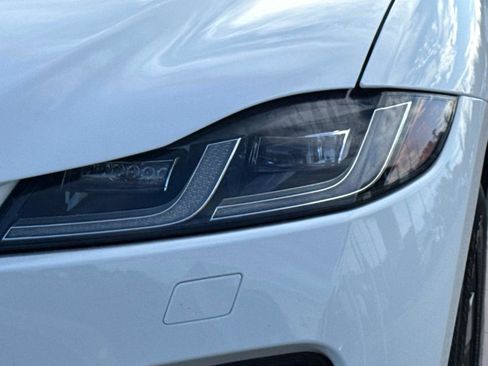 Used 2024 Jaguar F-PACE R-Dynamic S image 10