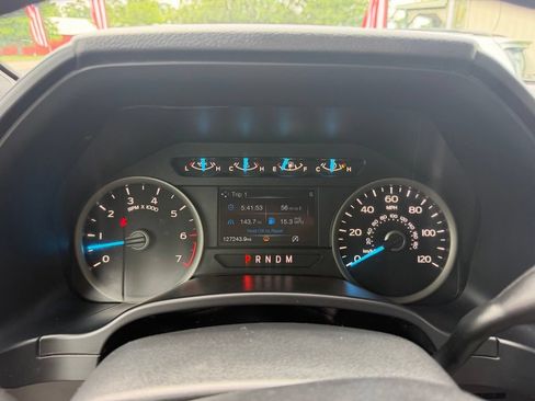 Used 2019 Ford F150 XLT w/ Equipment Group 302A Luxury AWD/4WD image 14