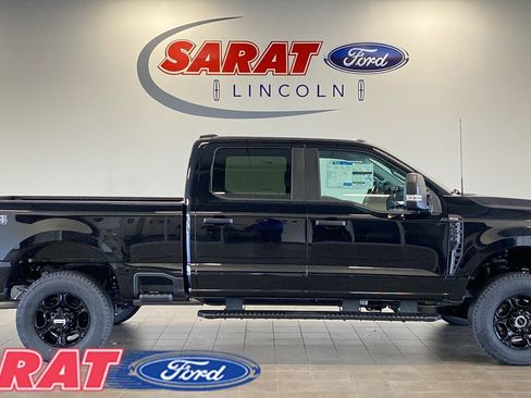 New 2026 Ford F250 4x4 Crew Cab Super Duty image 8