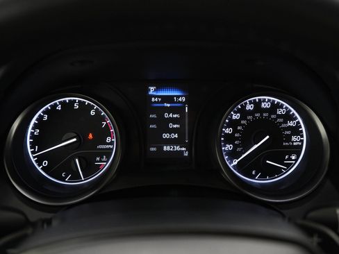 Used 2022 Toyota Camry SE FWD image 22