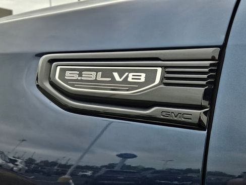 Used 2020 GMC Sierra 1500 Elevation w/ Elevation Value Package image 3