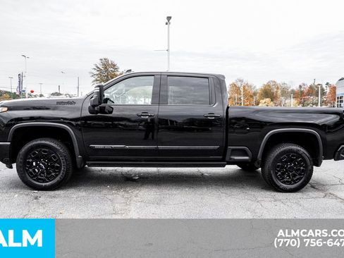 Used 2024 Chevrolet Silverado 3500 High Country image 10