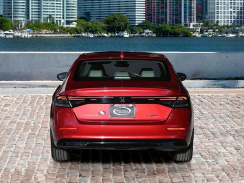 New 2025 Honda Accord EX-L image 6