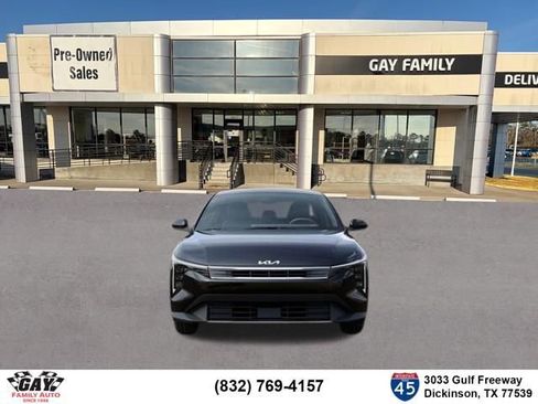 Used 2025 Kia K4 EX FWD image 2