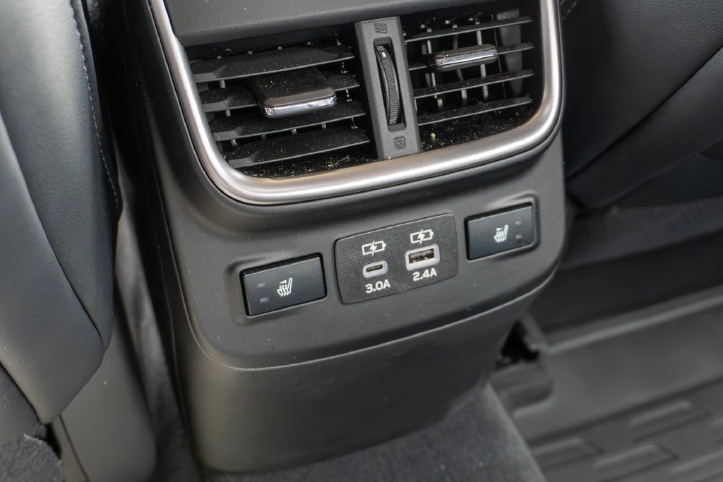 Used 2024 Subaru Legacy Limited AWD/4WD image 17
