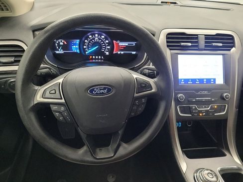 Used 2020 Ford Fusion S FWD image 22
