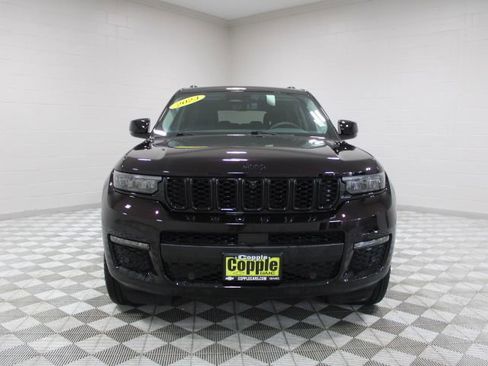 Used 2023 Jeep Grand Cherokee L Limited w/ Luxury Tech Group II AWD/4WD image 6