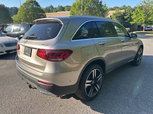 Used 2020 Mercedes-Benz GLC 300 4MATIC image 5
