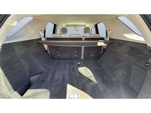Used 2013 Mercedes-Benz ML 550 4MATIC image 17