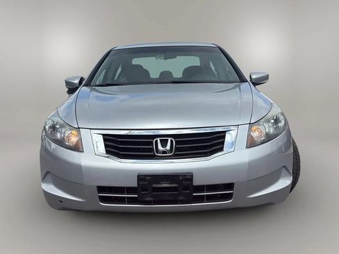 Used 2008 Honda Accord LX image 2