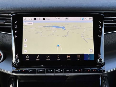 New 2026 Jeep Grand Wagoneer 4WD image 4