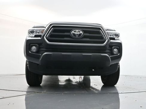 Used 2020 Toyota Tacoma SR5 image 26